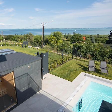 Horizont Apartman Alsóörs Exteriör bild